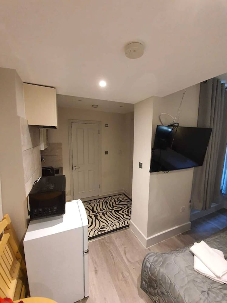 W6 Hotel 56/74
