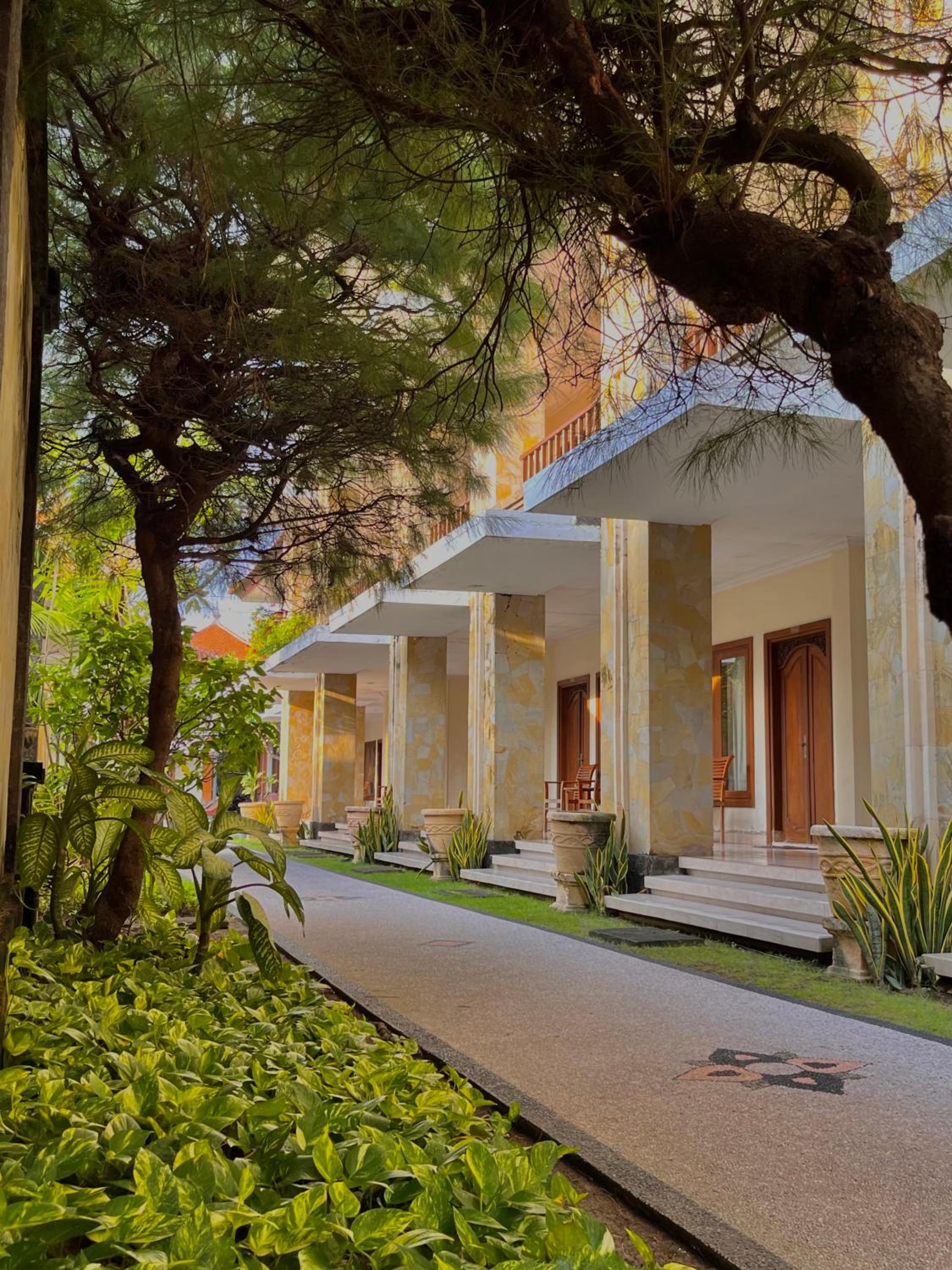 Puri Asih Hotel 44/49