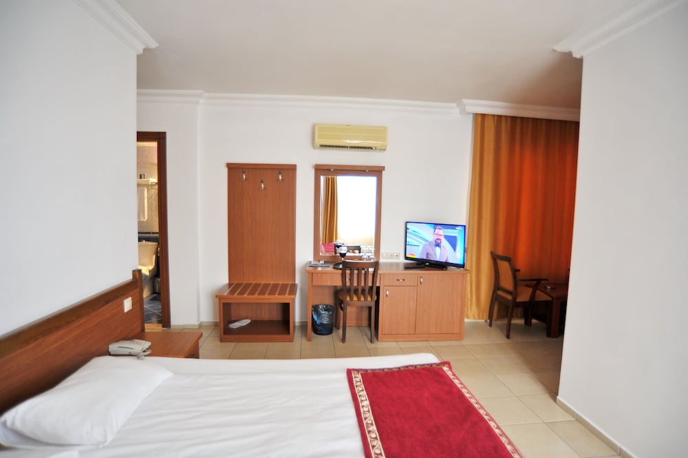 Hotel Royal Hill 16/50