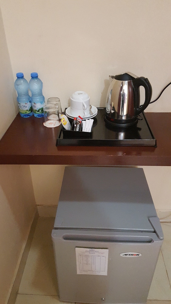 Al Ayjah Plaza Hotel 24/48