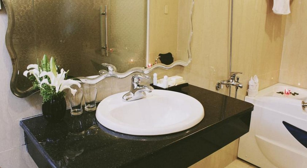 Jasmine Hotel Hue 35/38
