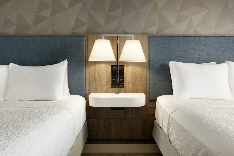 Hampton Inn By Hilton Napanee 3/14