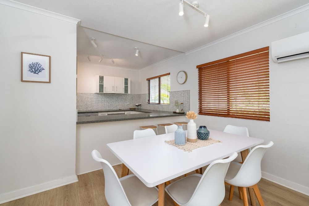 Tropical Reef Apartments Port Douglas 53/60
