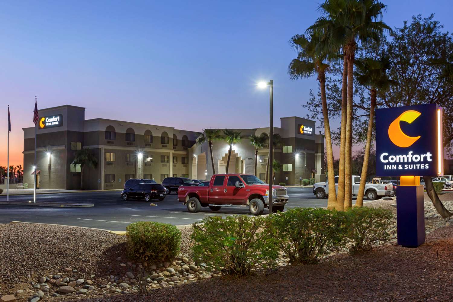 Comfort Inn and Suites Surprise Near Sun City West 5/55
