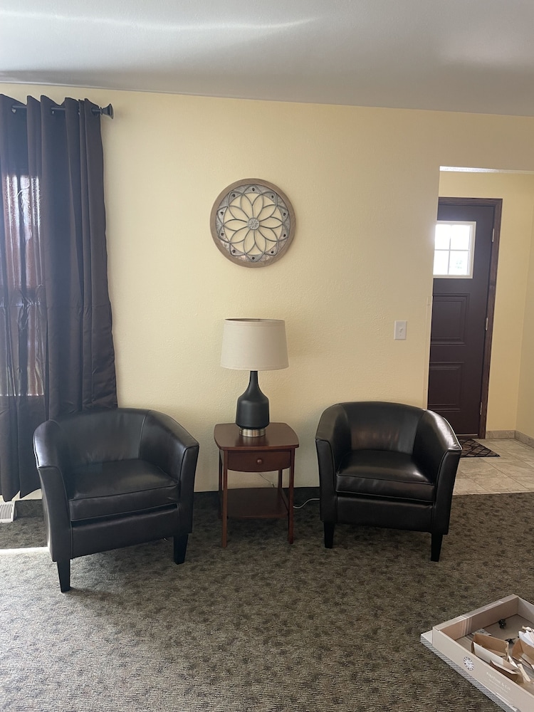 All Star Value Inn 46/74
