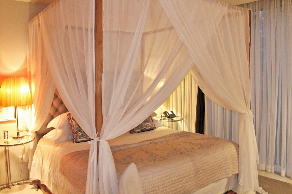 Carmo's Boutique Hotel 30/86
