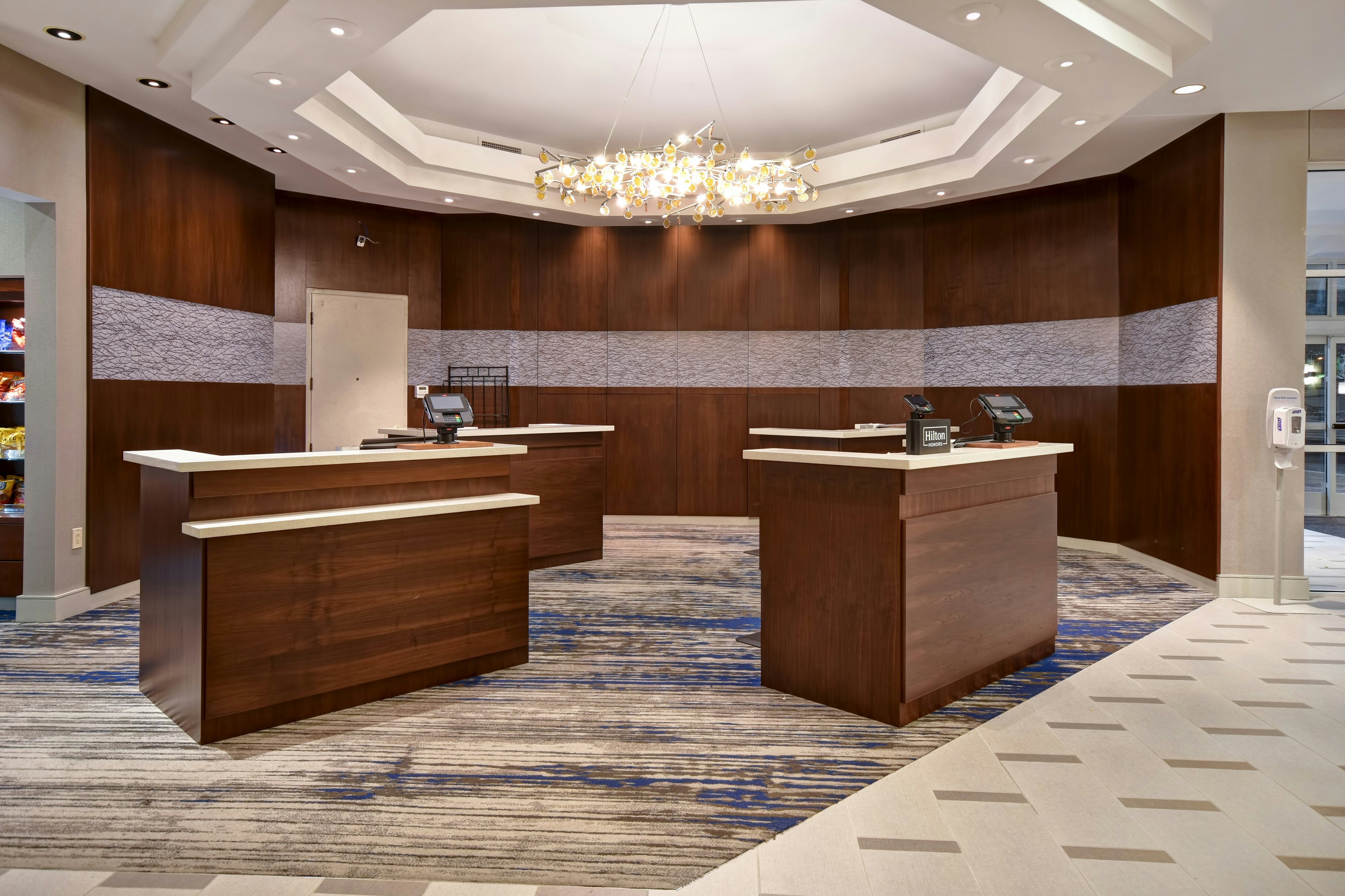 Embassy Suites Charleston 8/58