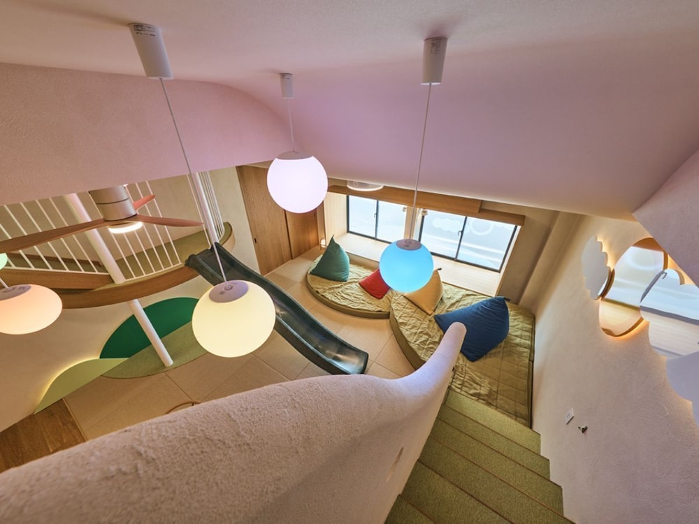 Family 6, Futon Bed, Twin Beds