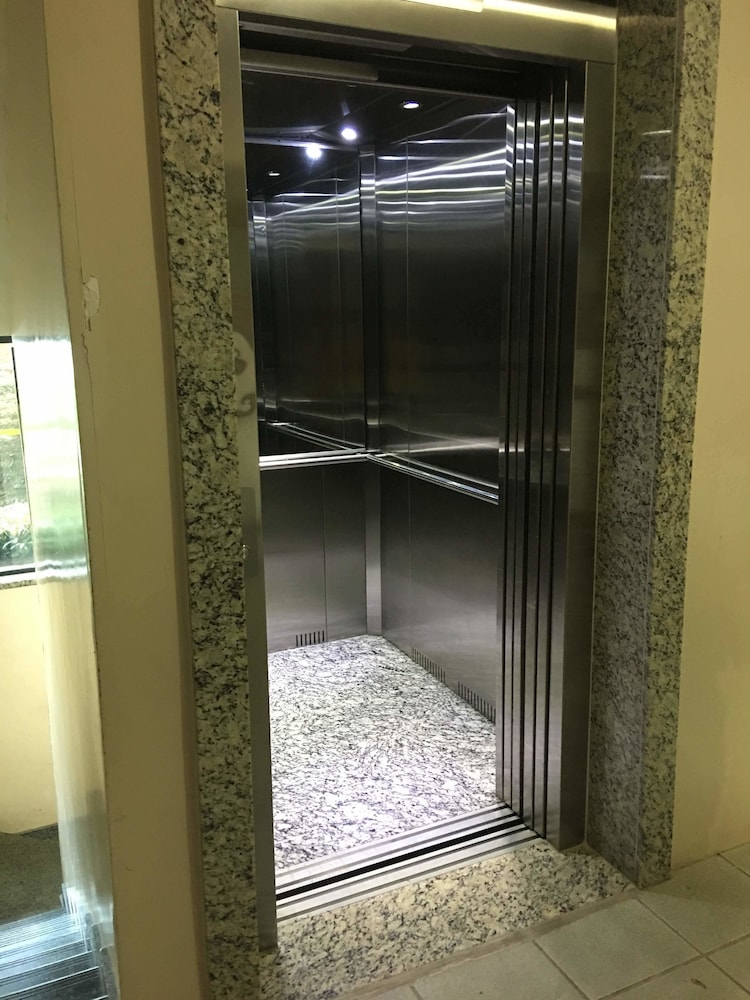 Sueds Plaza Hotel 22/56