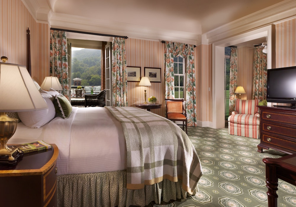 The Omni Homestead Resort 65/92