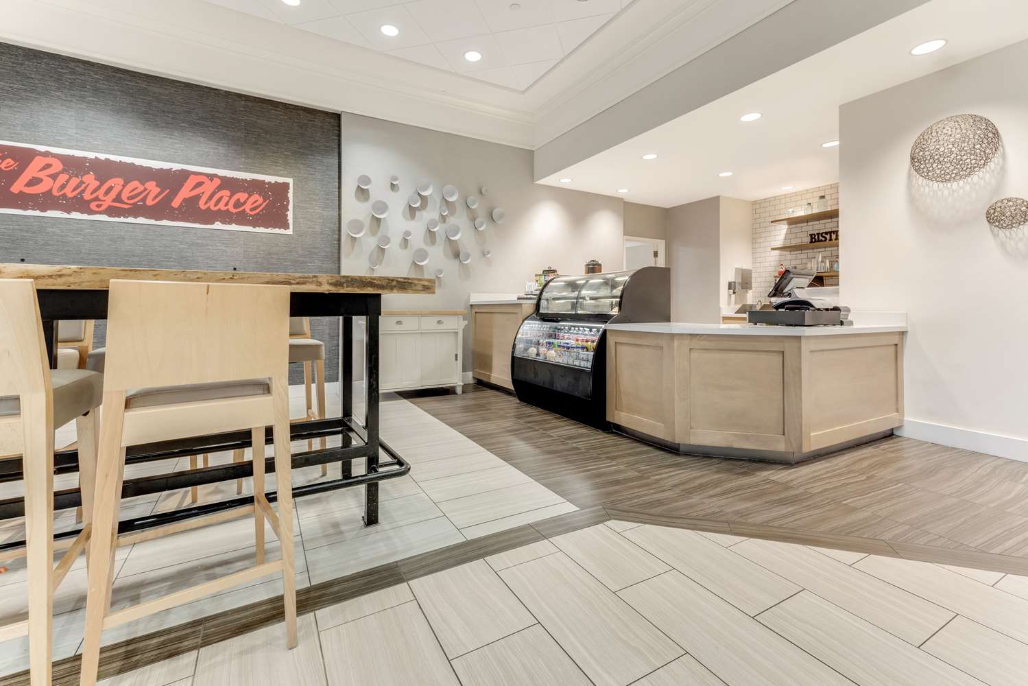 Sonesta Anaheim Resort Area 8/47