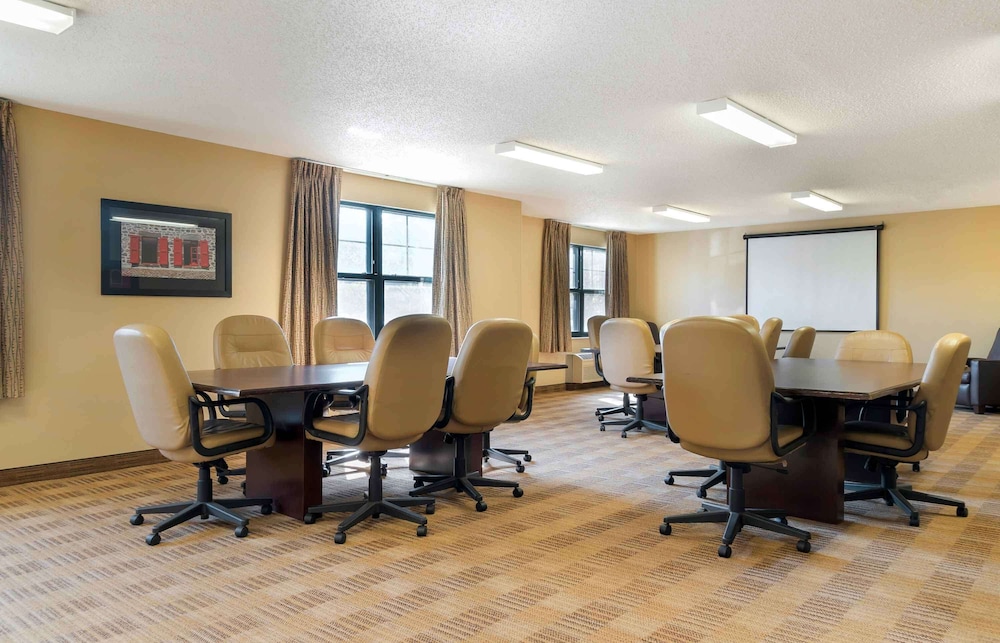 Extended Stay America - Detroit - Canton 41/51