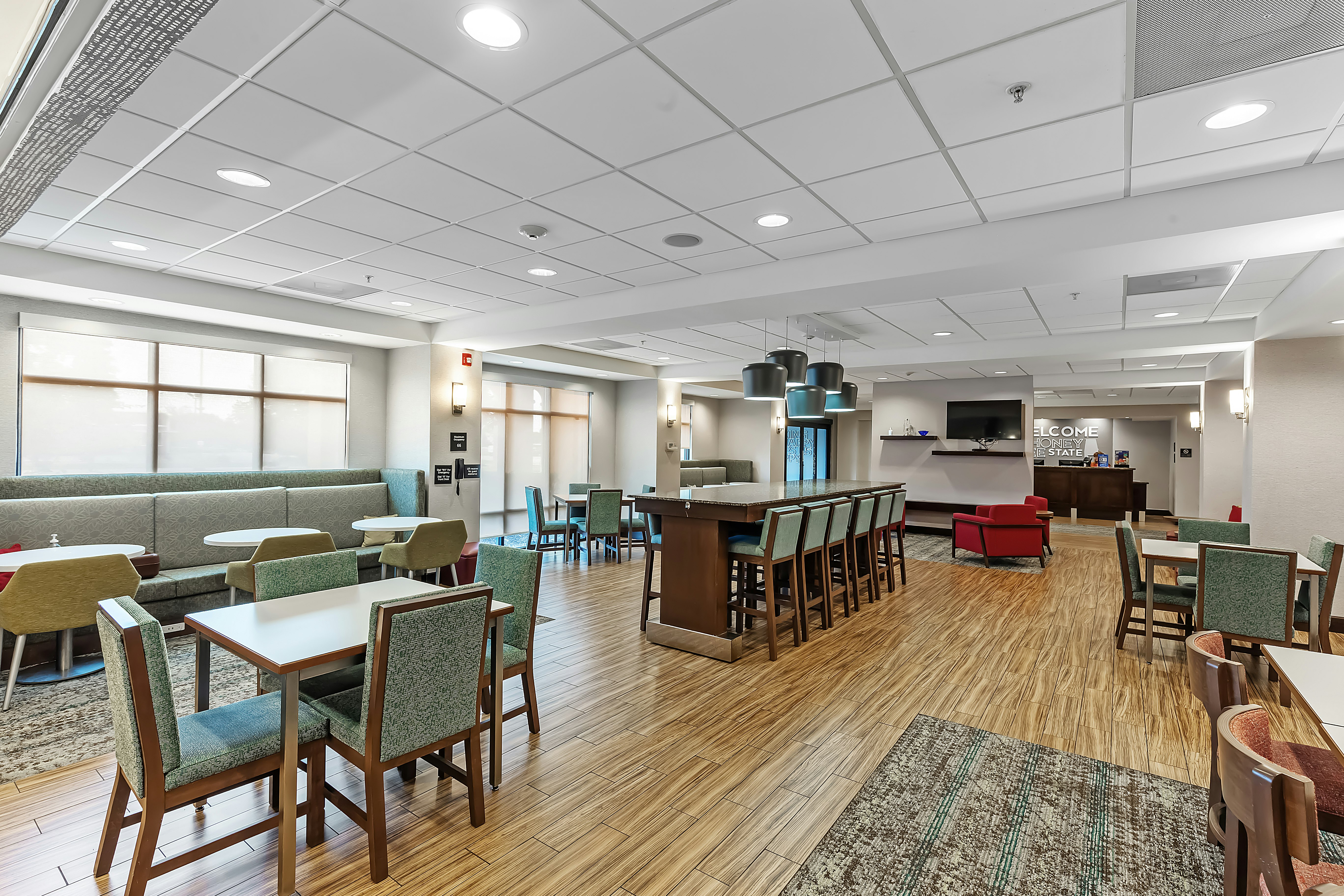 Hampton Inn Atmore 39/52