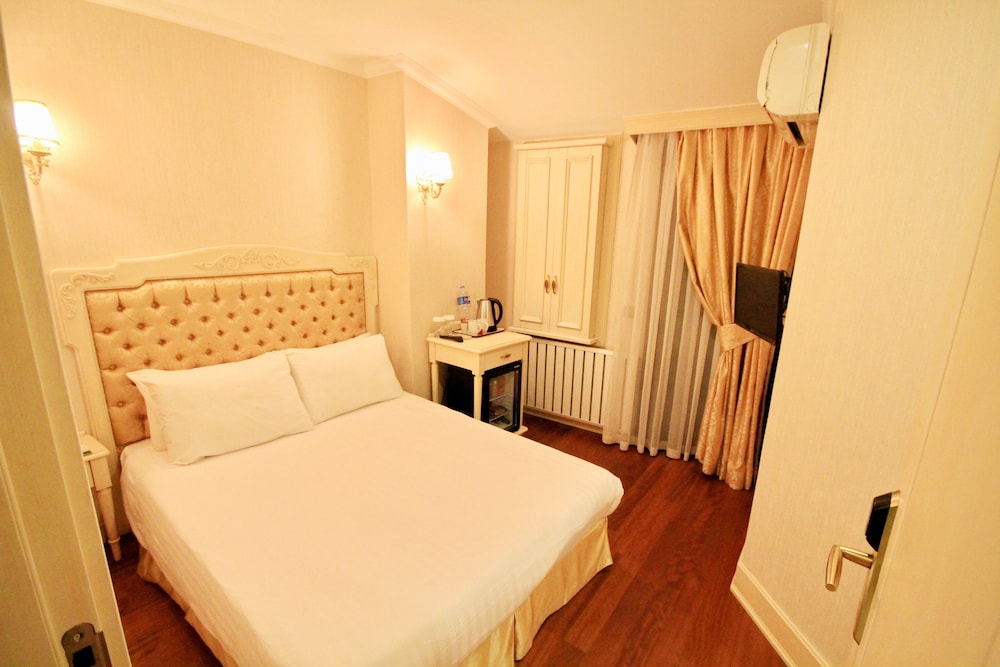 Historia Hotel Istanbul 24/45