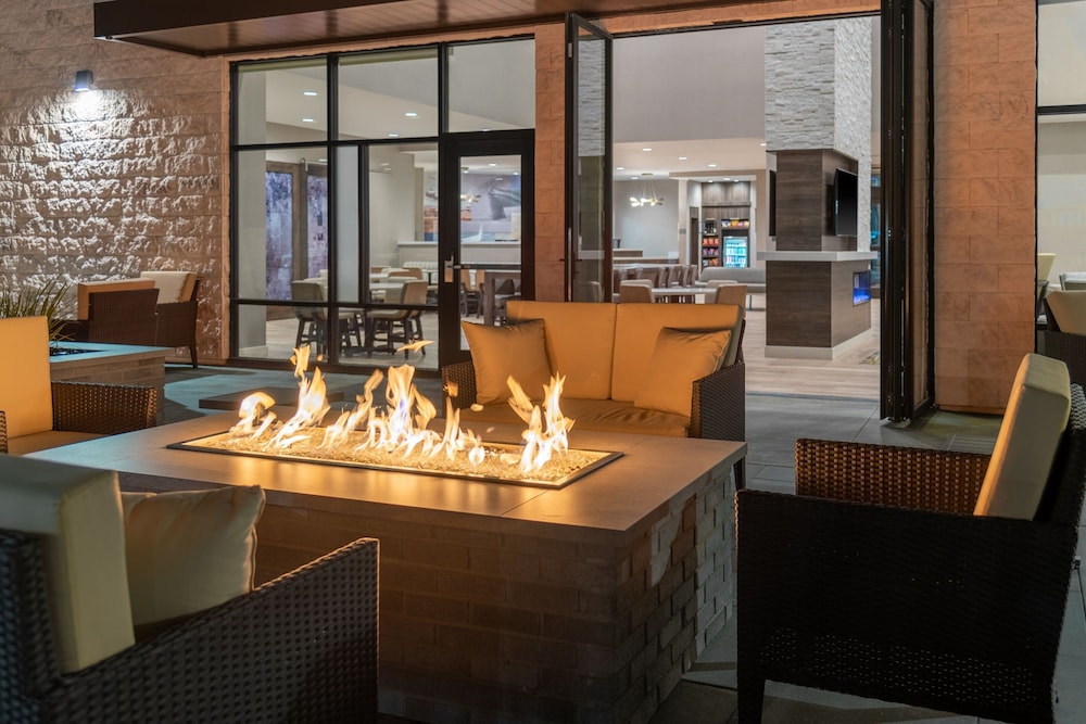 Residence Inn by Marriott Lancaster Palmdale 27/42