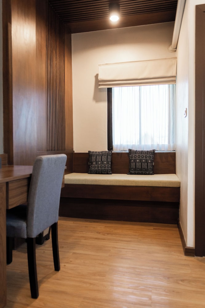 Lima Lanna Hotel 37/50