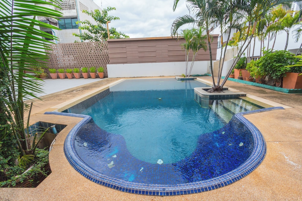 Bp Chiangmai City Hotel 29/32