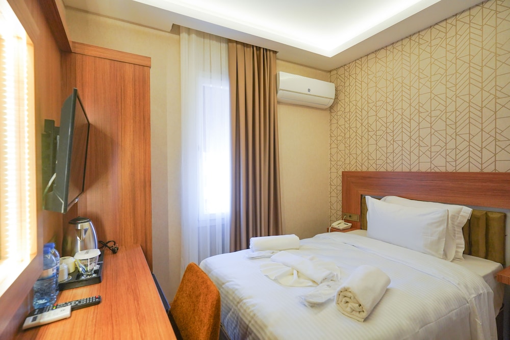 UGURLU HOTEL 24/54