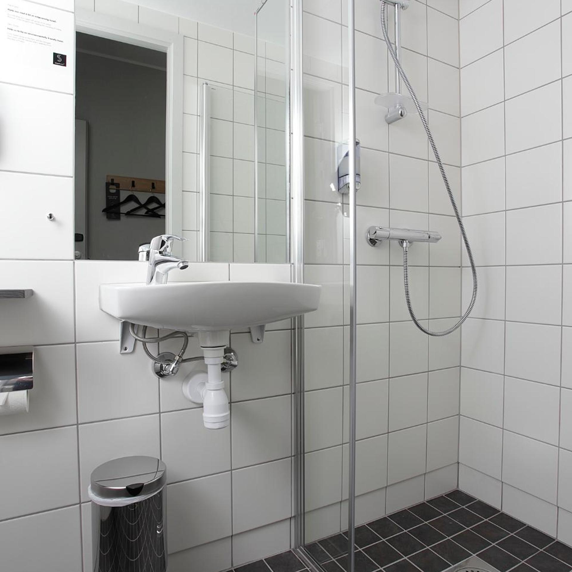 Small Double, with View, Smarthotel Hammerfest 5/6