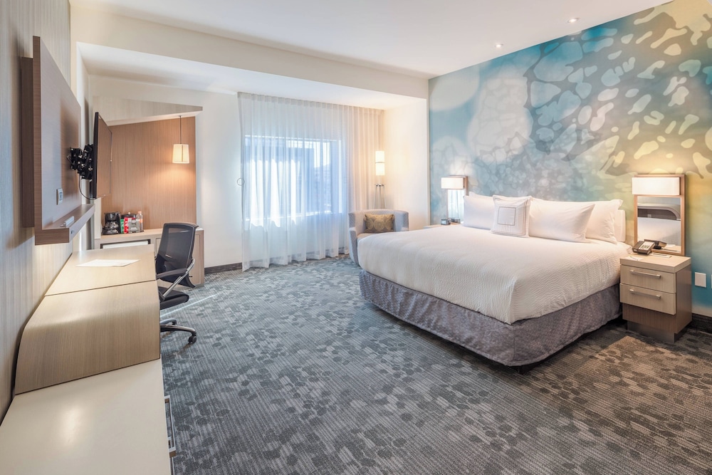 Room at Courtyard by Marriott Chihuahua, CHIHUAHUA