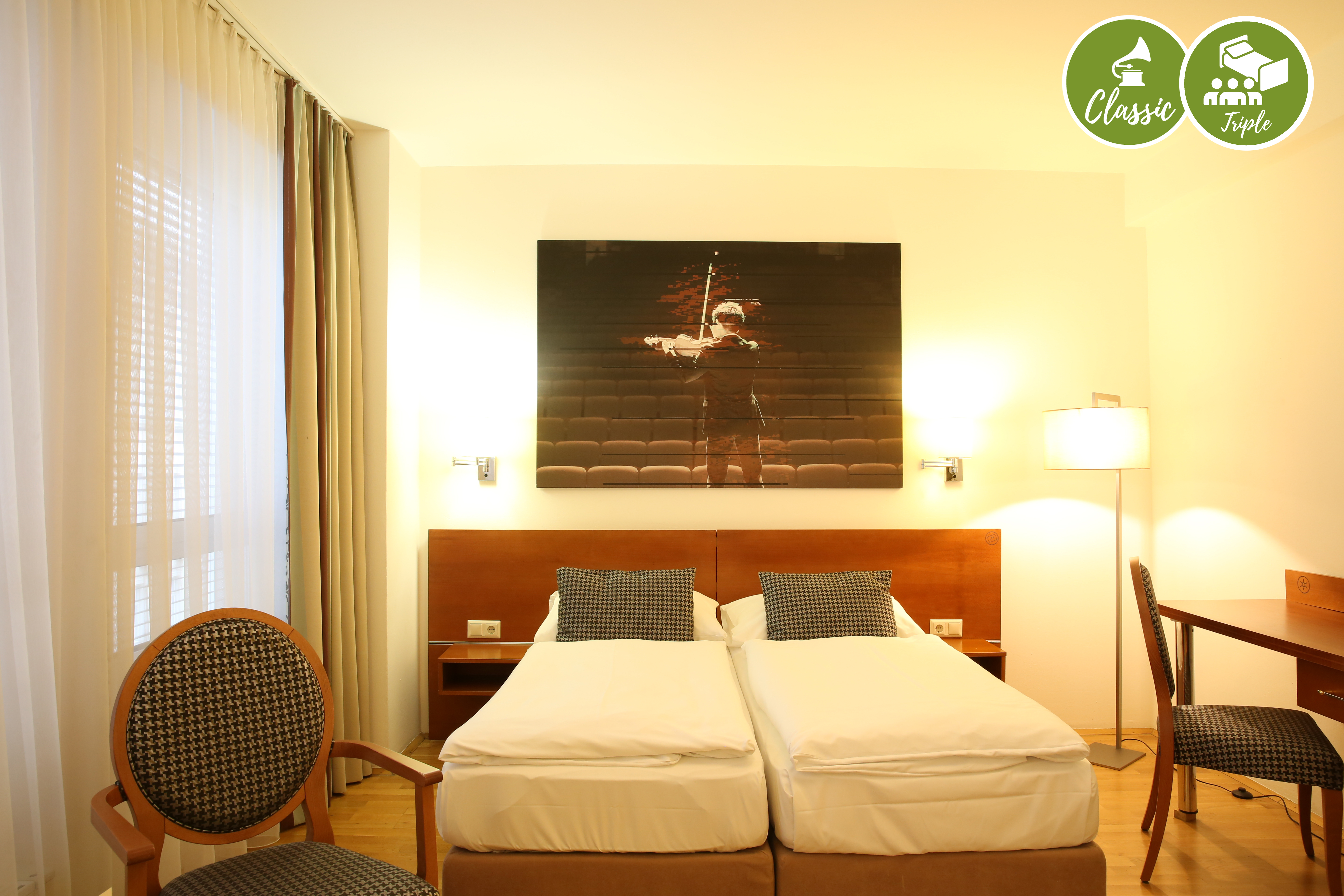 Standard Classic Triple room