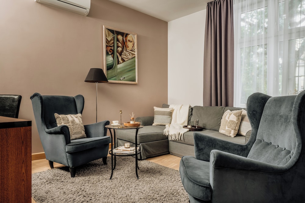 Hotel Grottger Boutique Hotel 48/72