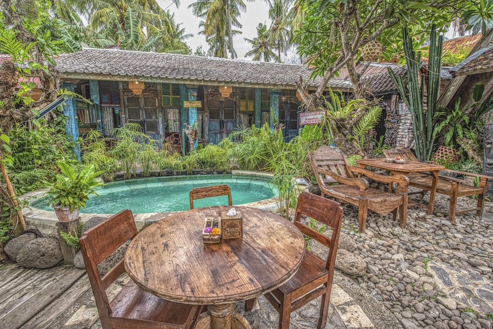 Santhika B&B 35/50
