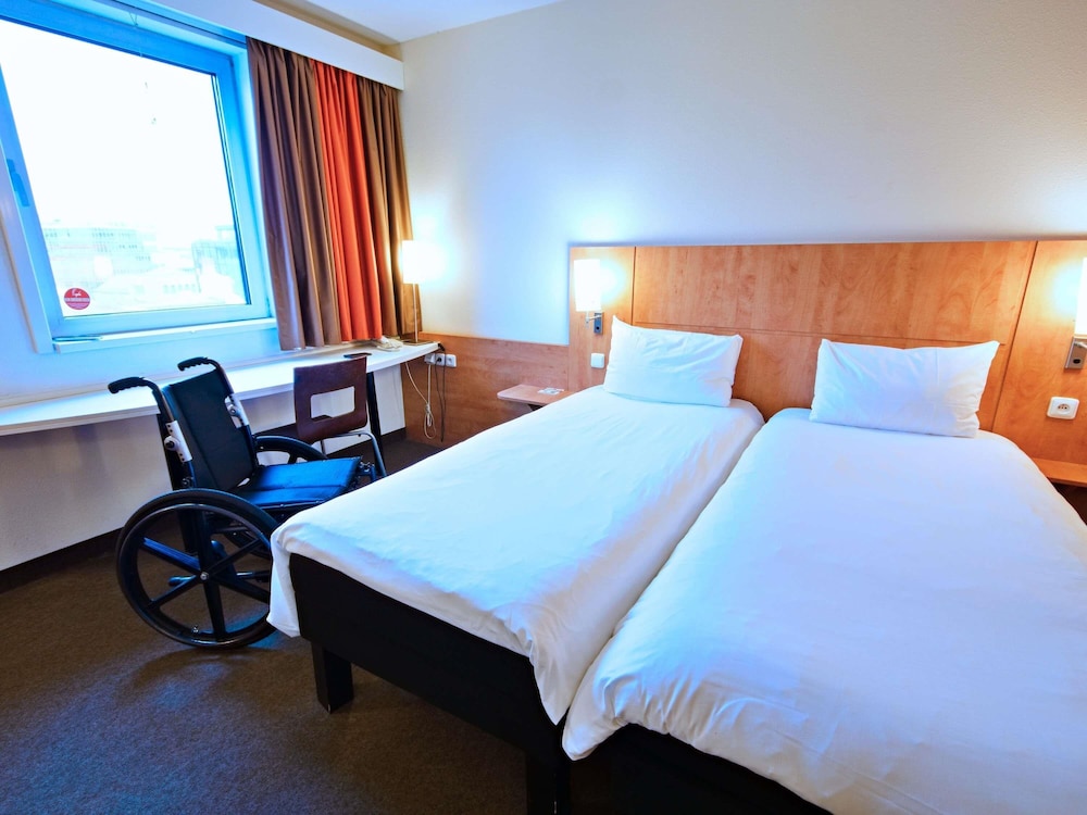 Ibis Praha Mala Strana 28/65