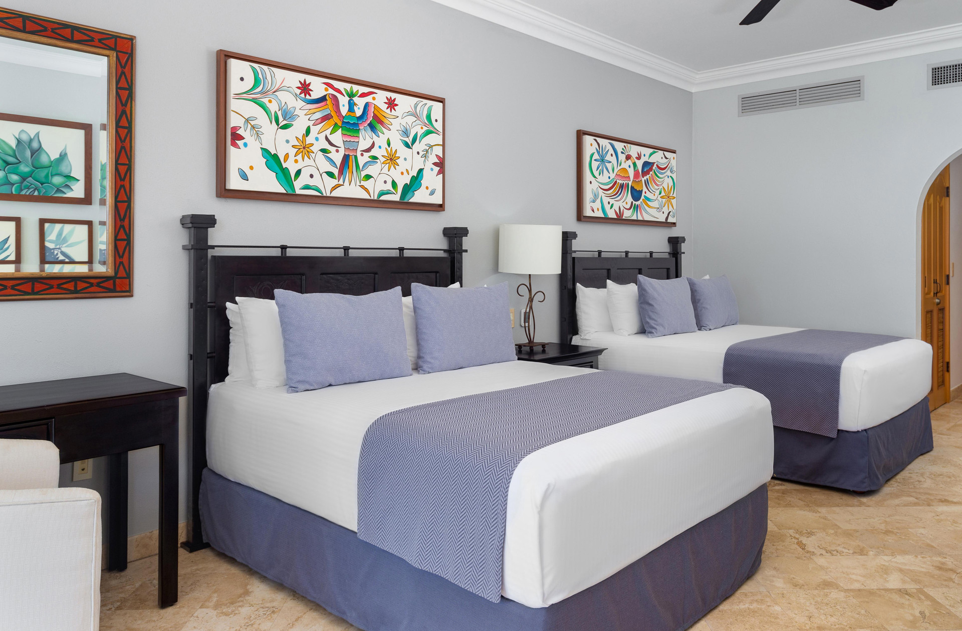 2 Bedrooms, Apartment