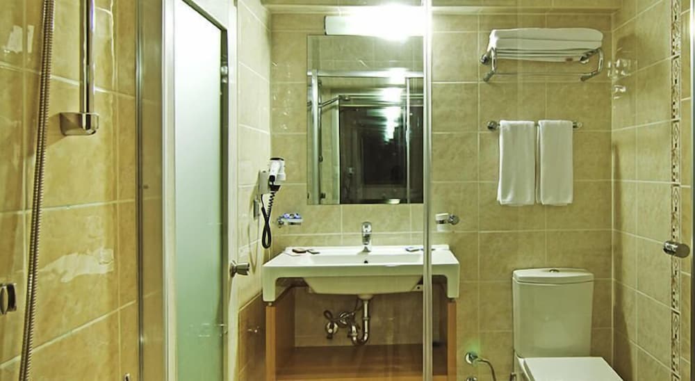 Lavista Boutique Hotel & Spa 48/50