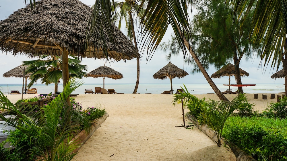 Smiles Beach Hotel 22/57