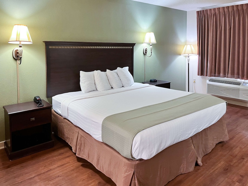 Motel6 Abbeville, AL 19/36