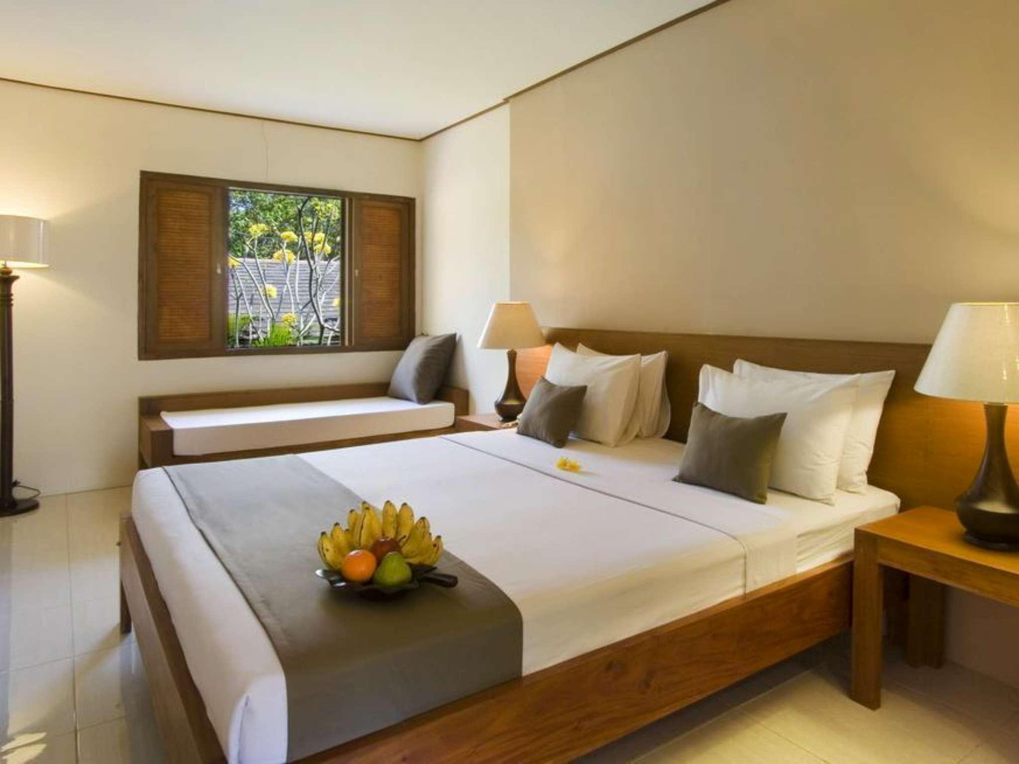 Nyiur Indah Beach Hotel 4/31