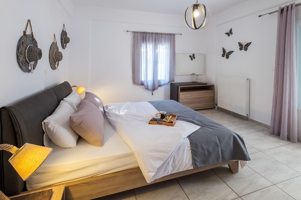 Paros Nereids Villas 6/50