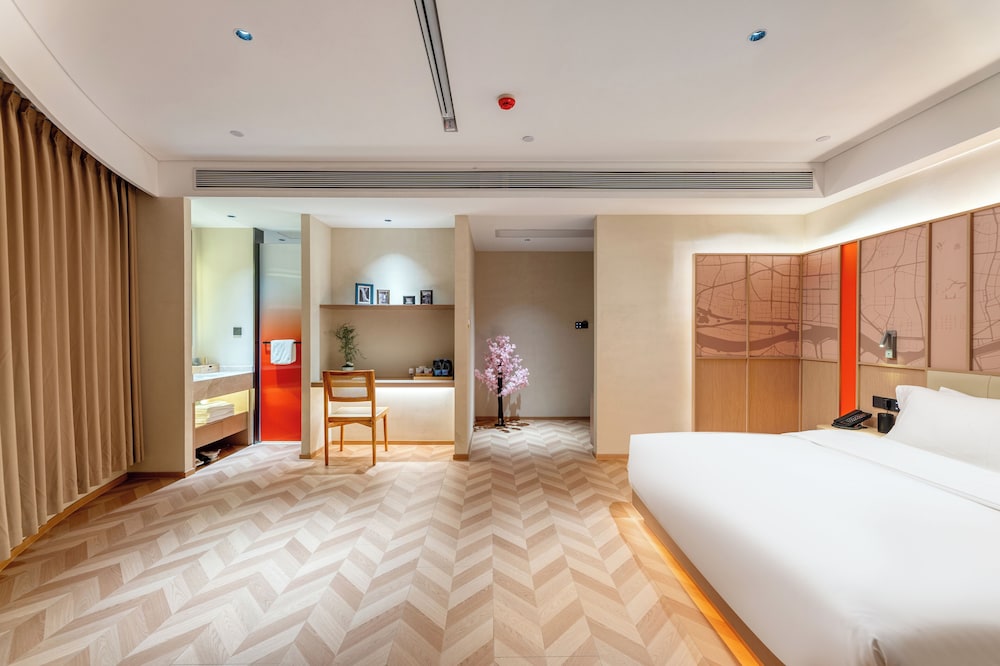 PIN Hotel Guangzhou Beijing Road Pedestrian Street Peasant Movement Institute Metro Station Branch 24/48