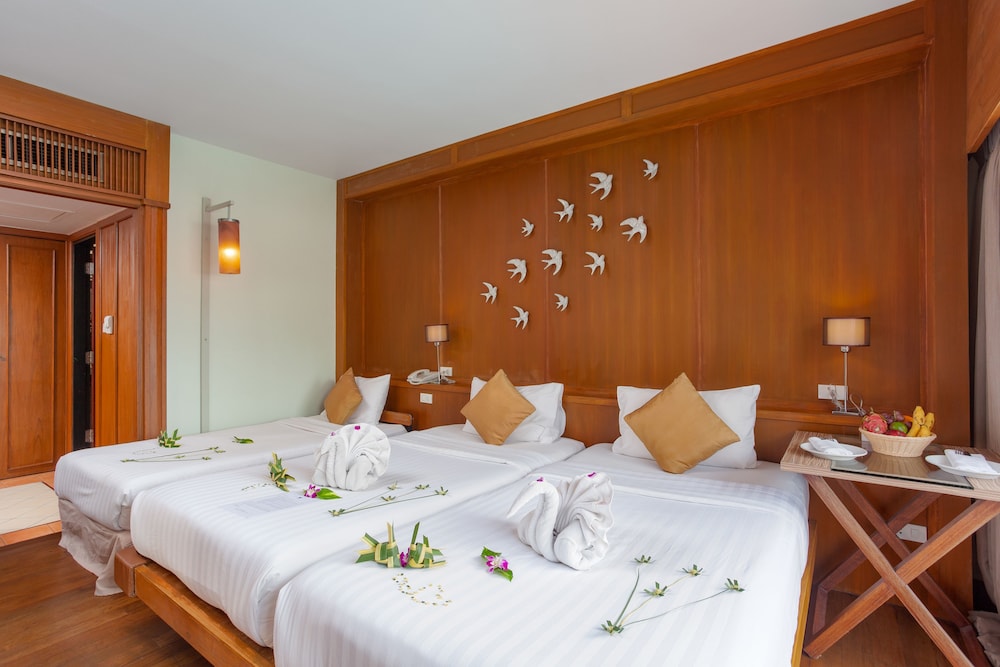 Seaview Patong Hotel 26/69