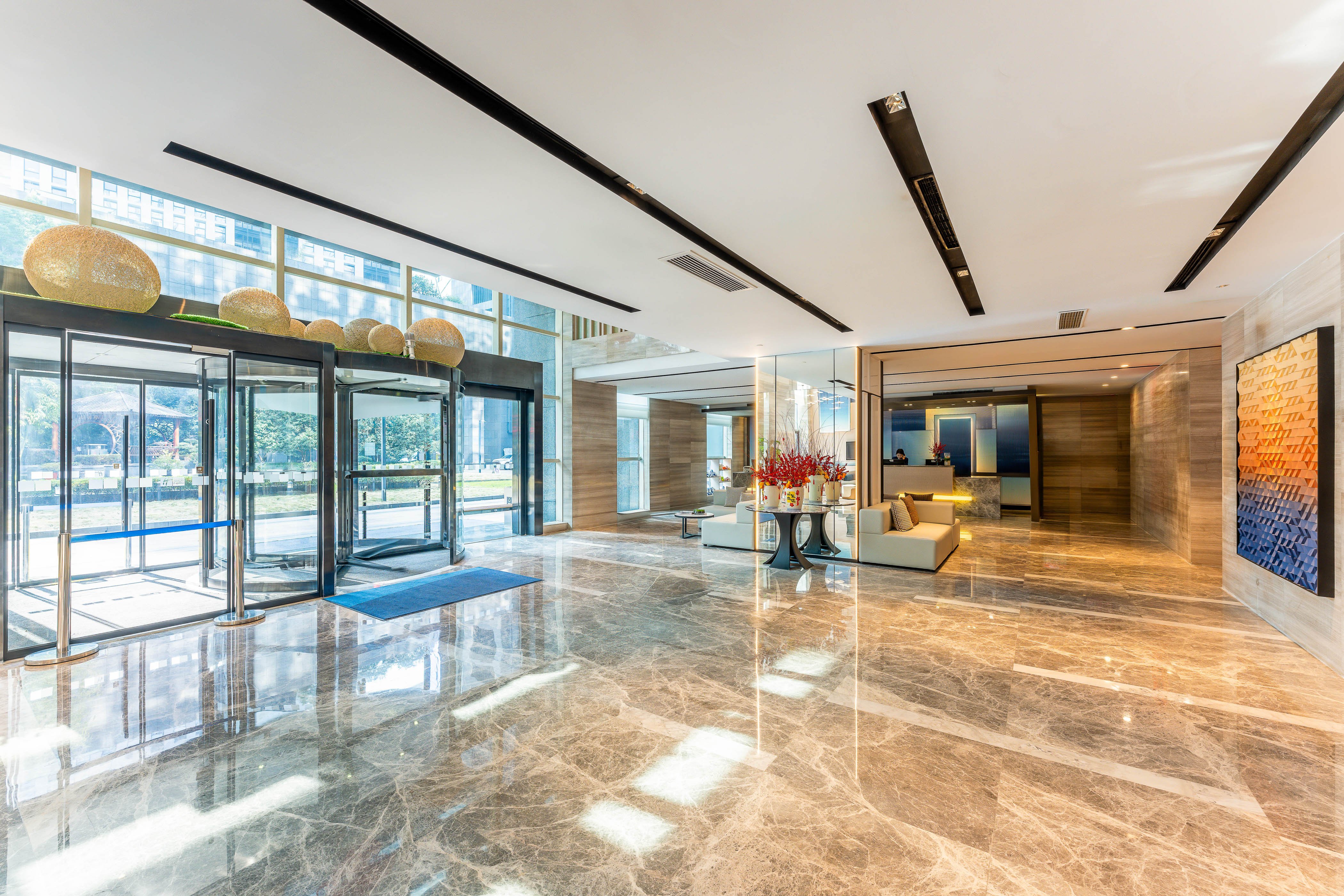 Holiday Inn Express Hangzhou Huanglong 32/50
