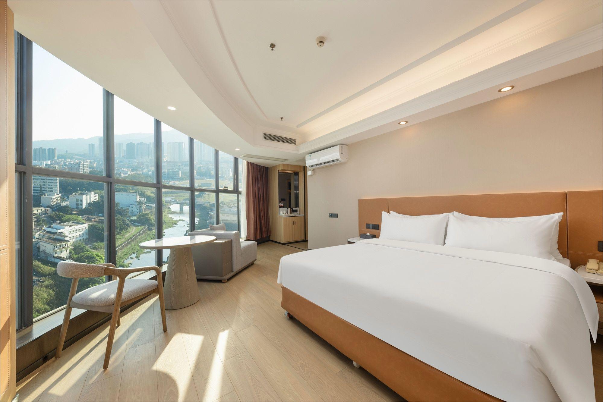Vienna Hotel (Shenzhen Pingshan High-Speed Railway Station) photo5