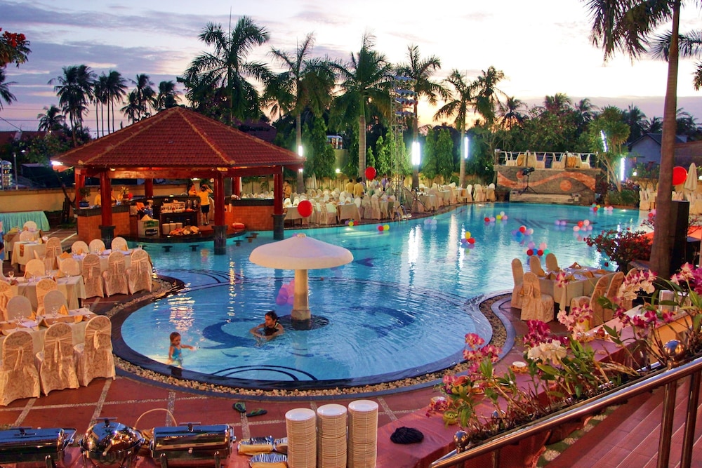 Tien Dat Mui Ne Blue Waves Resort Amp Spa 60/69