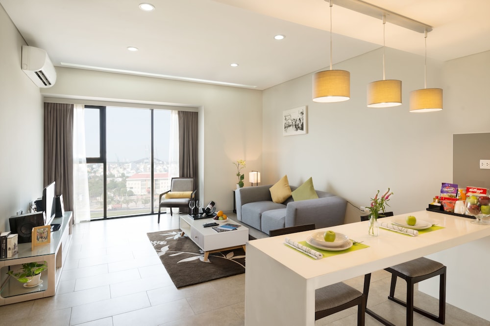 Novotel Living Saigon South 37/62