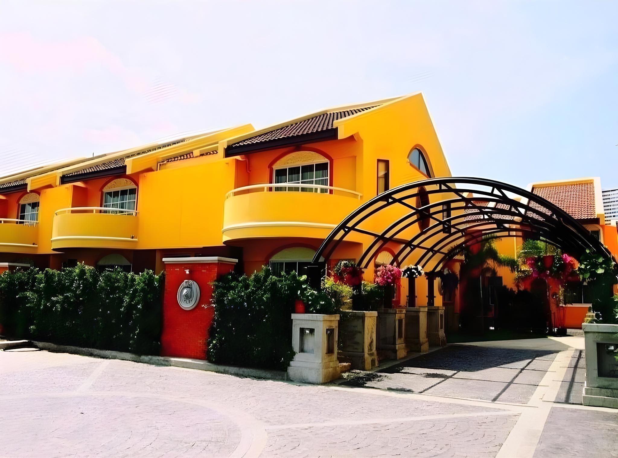 The Victoria Resort Pattaya 9/57