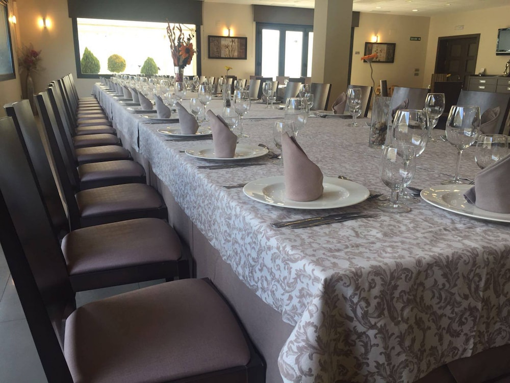 Hotel Restaurante El Corte 33/44