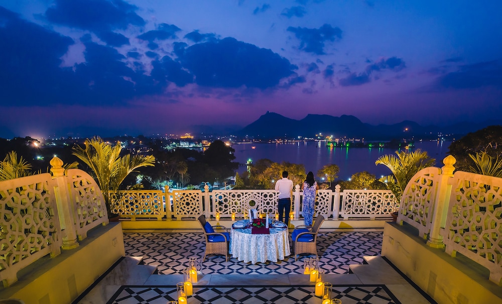 Lalit Laxmi Vilas Palace 41/50