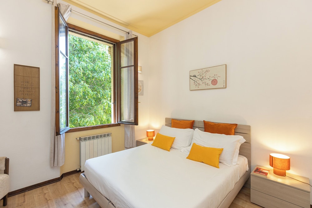 Rental In Rome Rosselli Palace Deluxe 4 Apartment 11/49