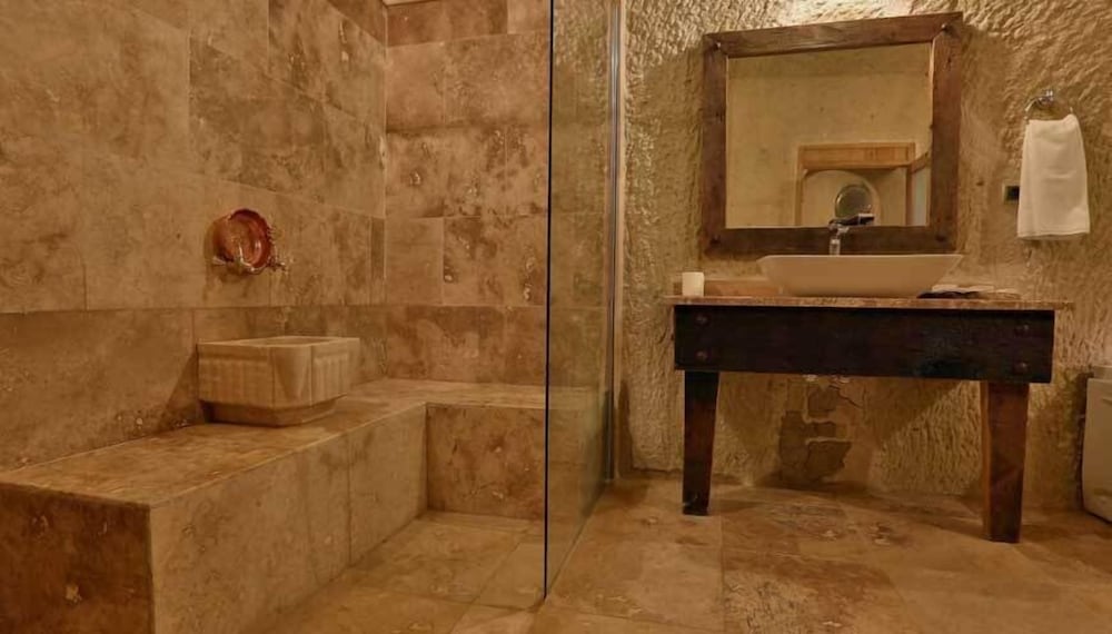 Mahzen Cave Hotel 4/55