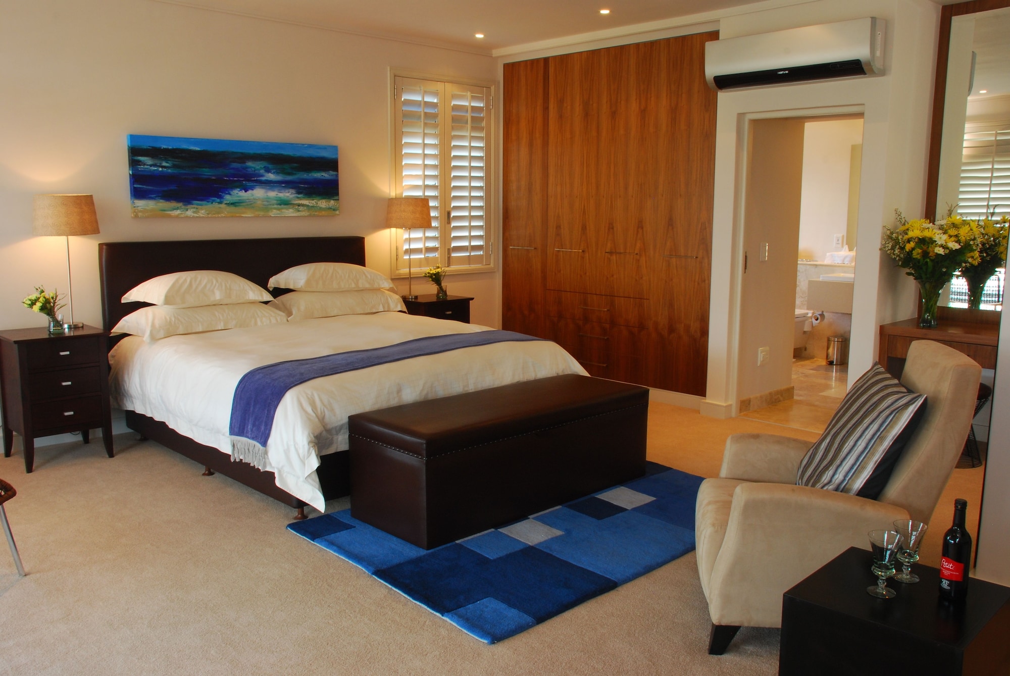 DELUXE, DOUBLE OR TWIN BED, GARDEN VIEW