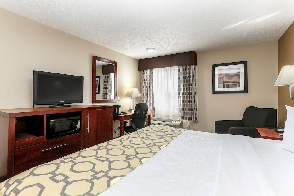 Baymont by Wyndham Bowling Green 20/36