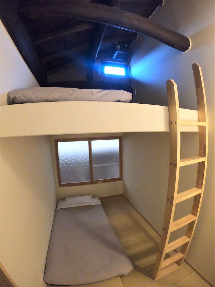 Nagonoya Cafe Guest House 26/42