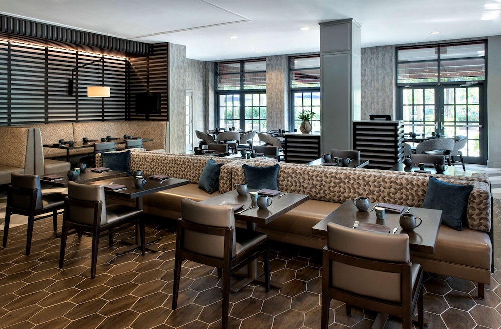 Embassy Suites by Hilton Bethesda Washington DC 28/51