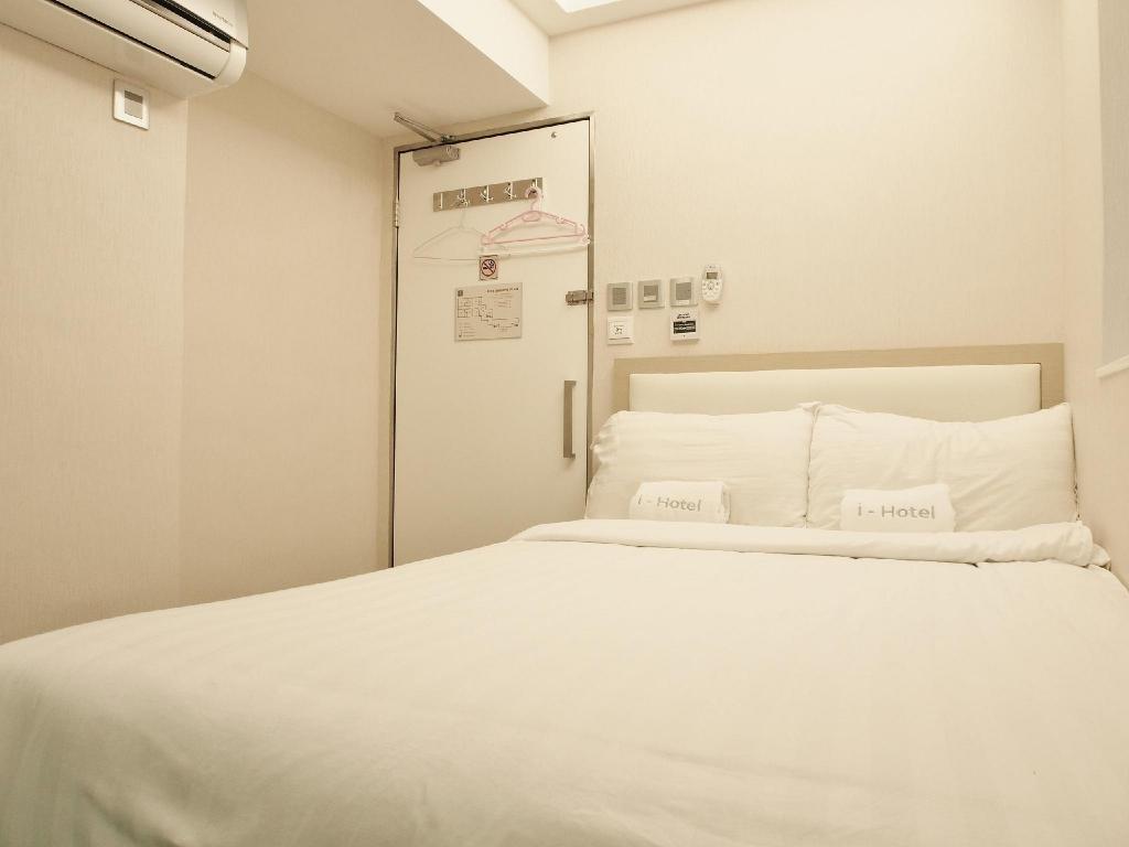 I Hotel Limited 10/48